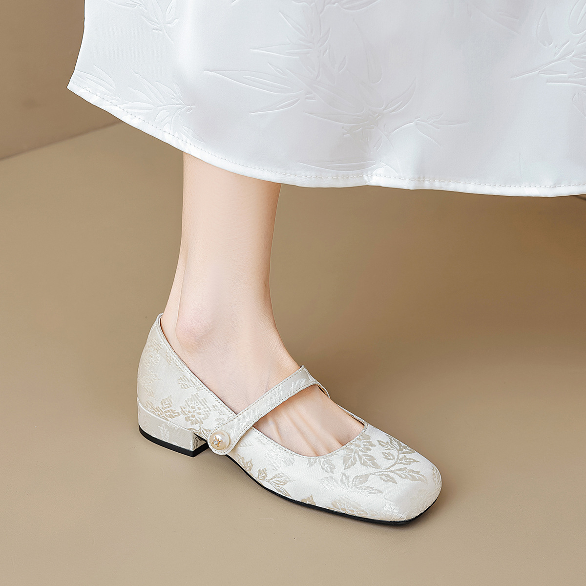 STAOXINDIKE Fashion Designer Low Heel Wedge Heel Stiletto Leather Suede White Black Ankle Strappy Formal Wide Affordable Budget Heeled Shoes Pumps