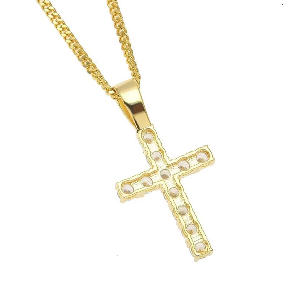 UWIN Wholesale 18K Real Gold Plated Diamond 5A Moissanite Cross Pendant White Gold Plated Bling Cubic MoissaniteVVSia Cross Charm Jewelry