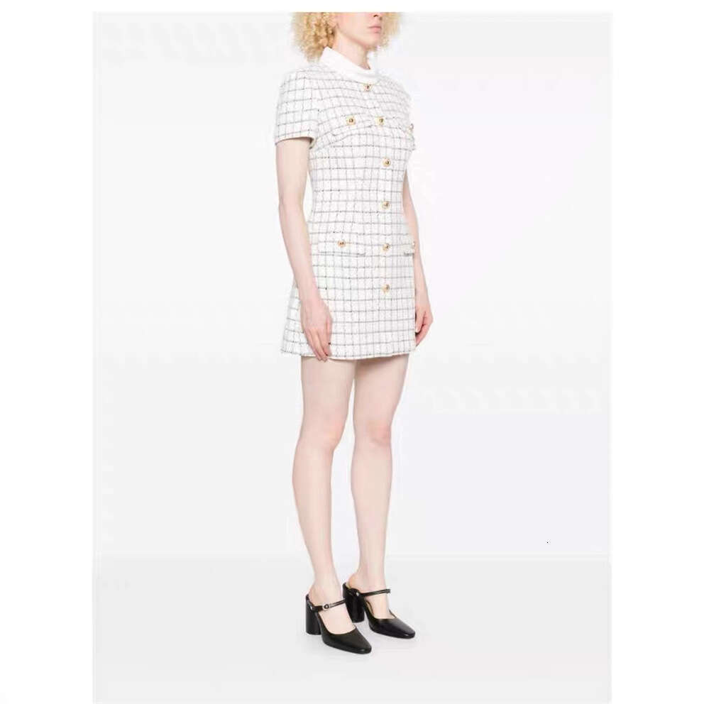 2025 new designer fashion brand a27 elegant plaid short skirt suitable for social celebrities to slim and fashionable