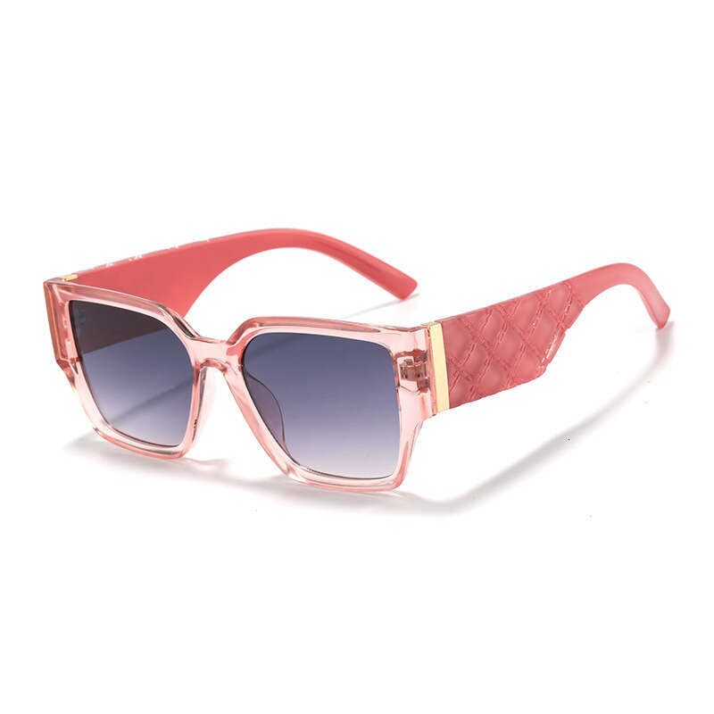 Designer Sunglasses for Women Classic Popular Square frame Gradient purple lenses Beach Driving Fishing Sun Glasses Quilted Detail
