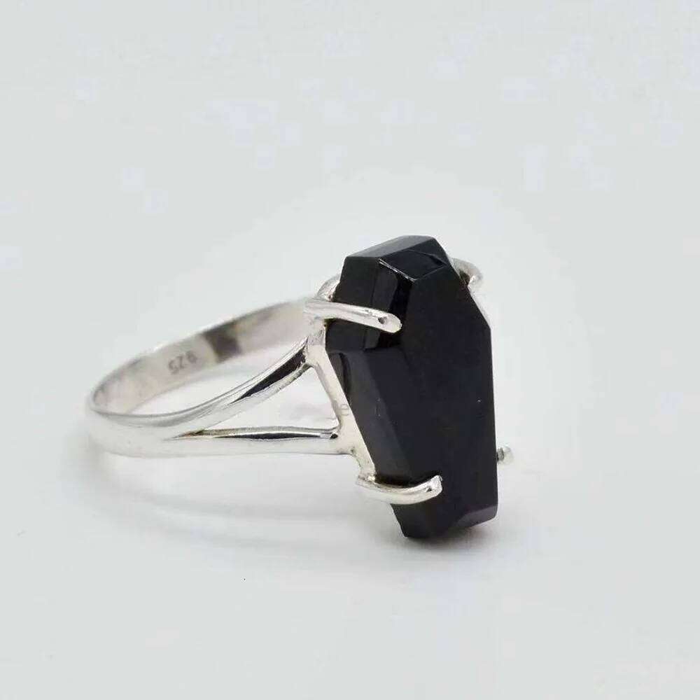 Vintage Vampire Halloween Punk Gothic Black Imitation Zirconium Coffin for Women Hip Hop Rings Party Jewelry Gifts H260312
