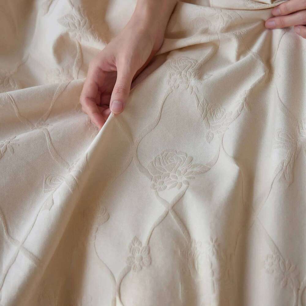 High-end light embossed jacquard thickened brushed four-piece warm bedding H260312