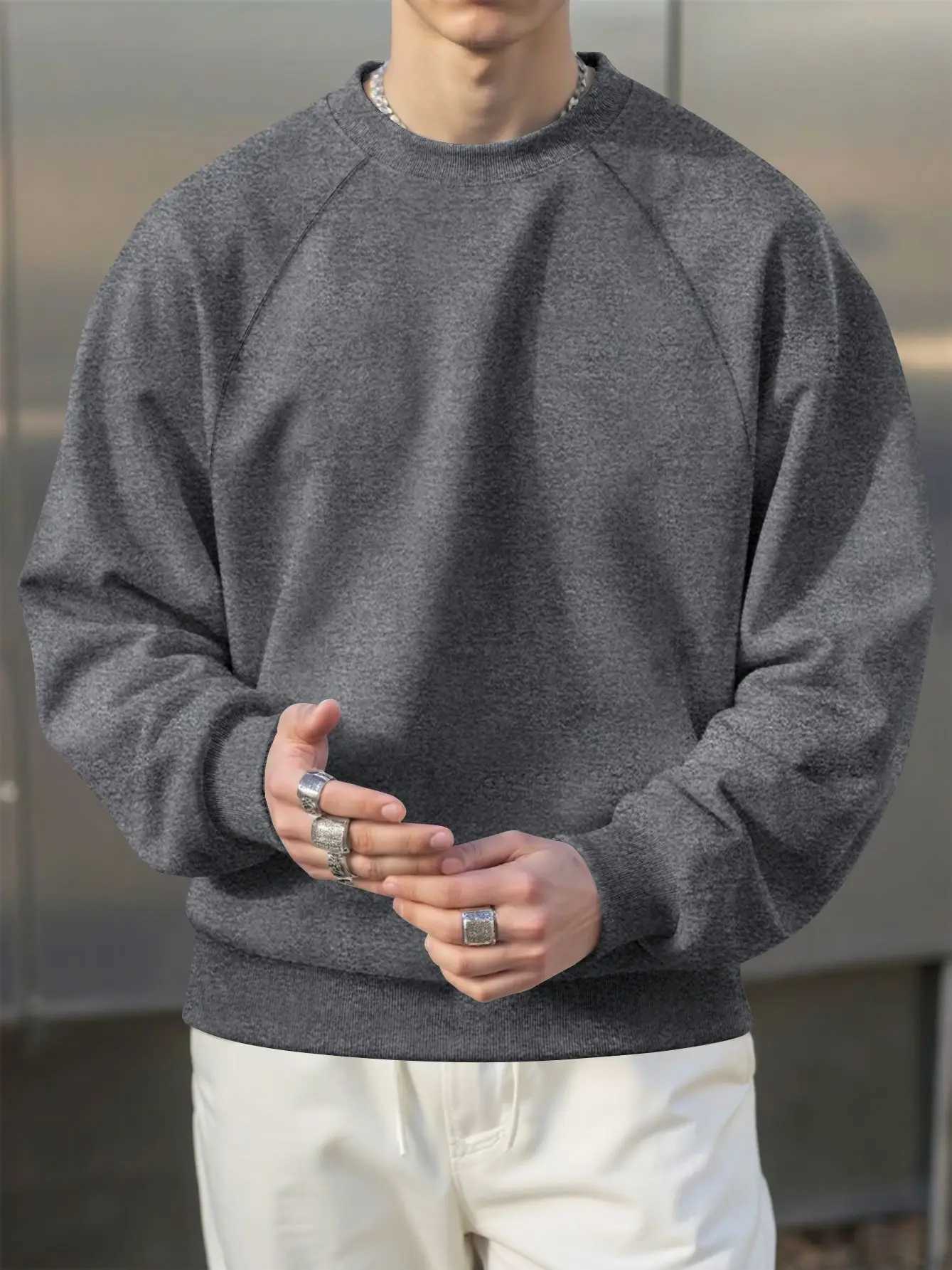 Round neck hoodie Mens spring and autumn casual sports running fitness solid color versatile fashionable and trendy top M260312