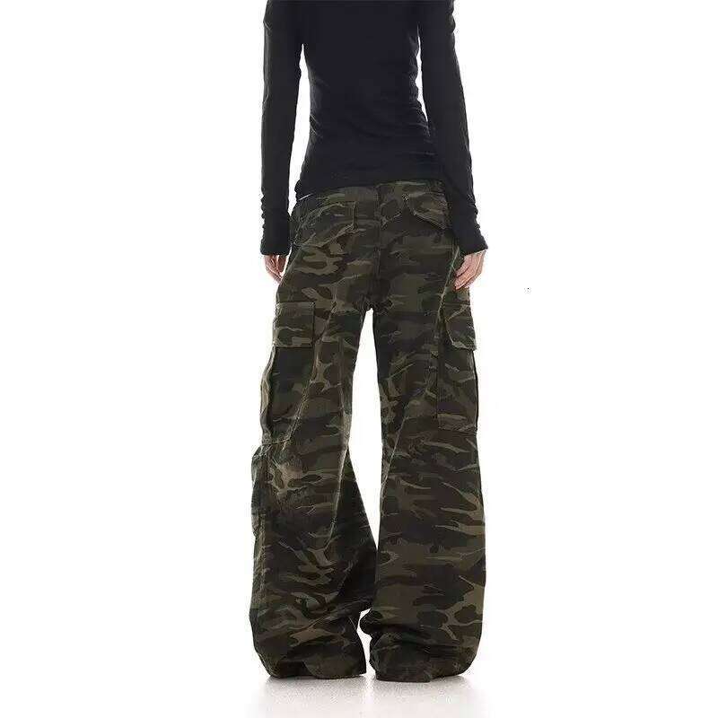 American retro washed design camouflage work pants for men and women, loose straight multi pocket wide leg casual paratroope 26Y0312