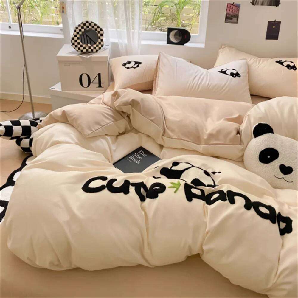 Washed Panda Thickened Woolen Beddinng Non All Cotton Quilt Cover Set Bedding Products Bed Sheet H260312