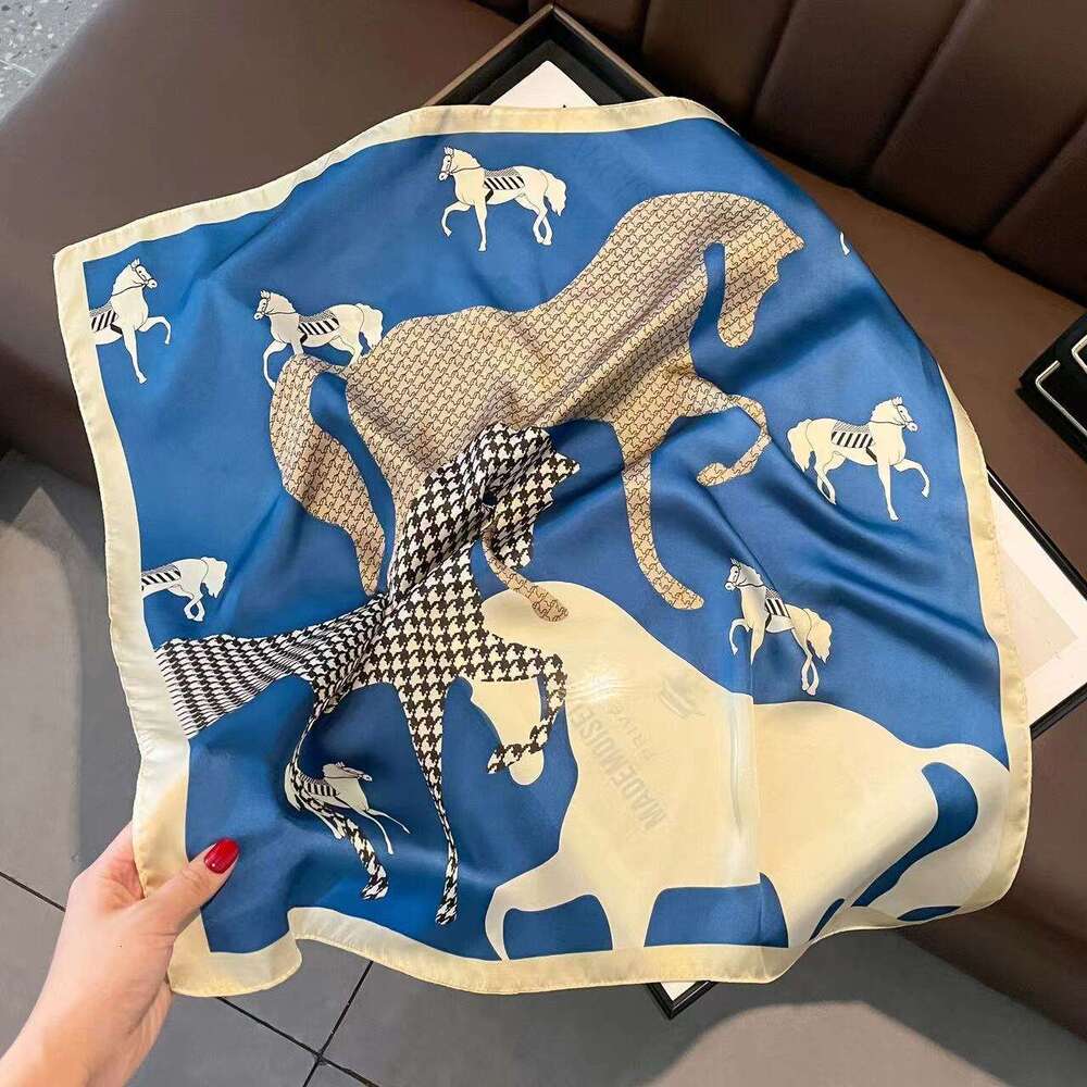 Fashion Square Scarf Daily Essentials for Women Versatile Double-Sided Printed Shawl Soft Cotton Feel with Refined Texture Perfect Festive Accessory f