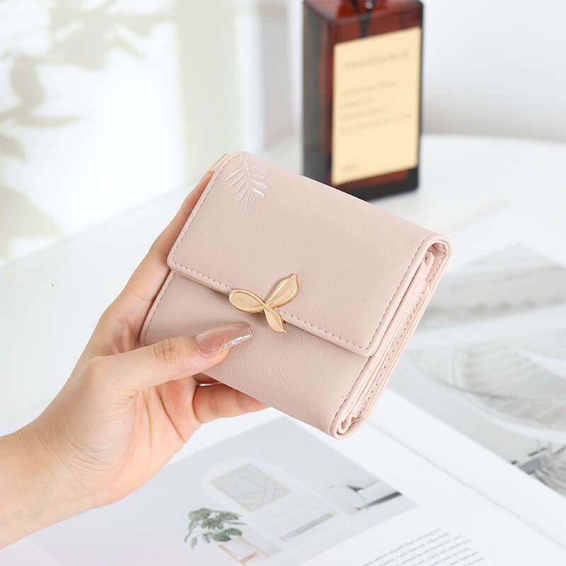 Luxury fashion wallet New Women S Short Wallet With Leaf Embroidery Floral Design Zipper Purse Multifunctional Student Coin And Card Holder