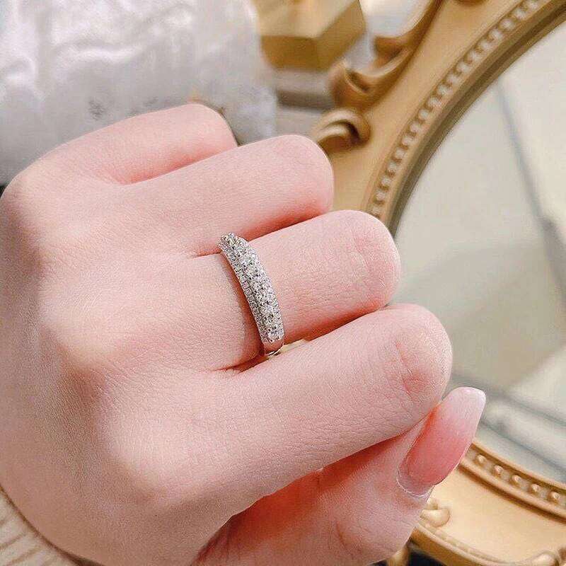Huitan Silver Color Wedding Bands Bling Cubic Zircon for Women High Quality Simple Delicate Lady Ring Fashion Jewelry H260312