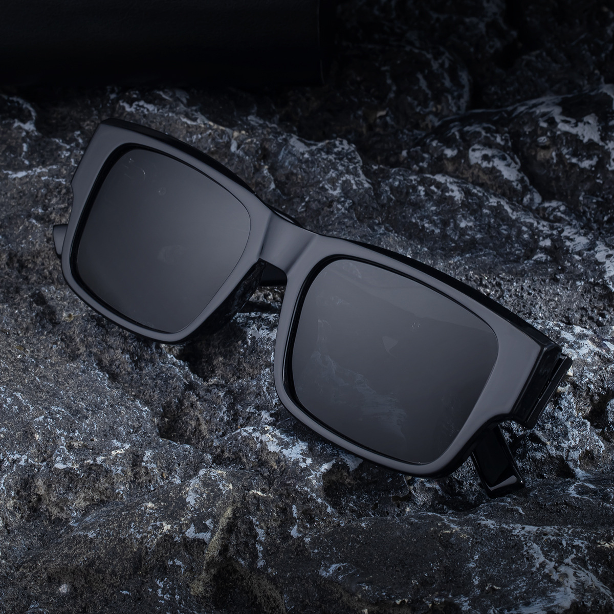2026 New Fashion Square Polarized Large Frame Outdoor Versatile Driving Sun Protection Sunglasses for Men