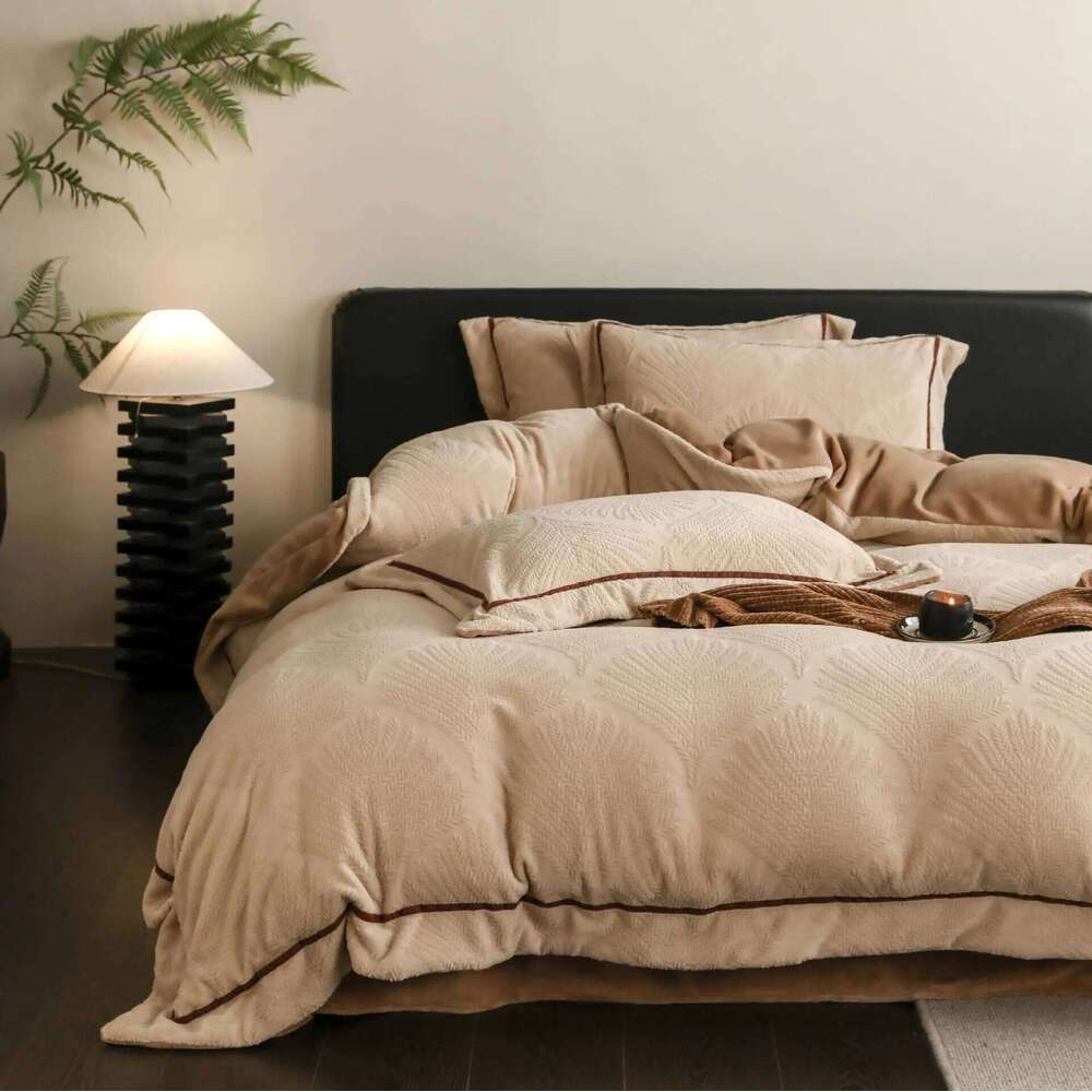 Thickened embossed craft four-piece set of large jacquard milkfleece webbing series H260312