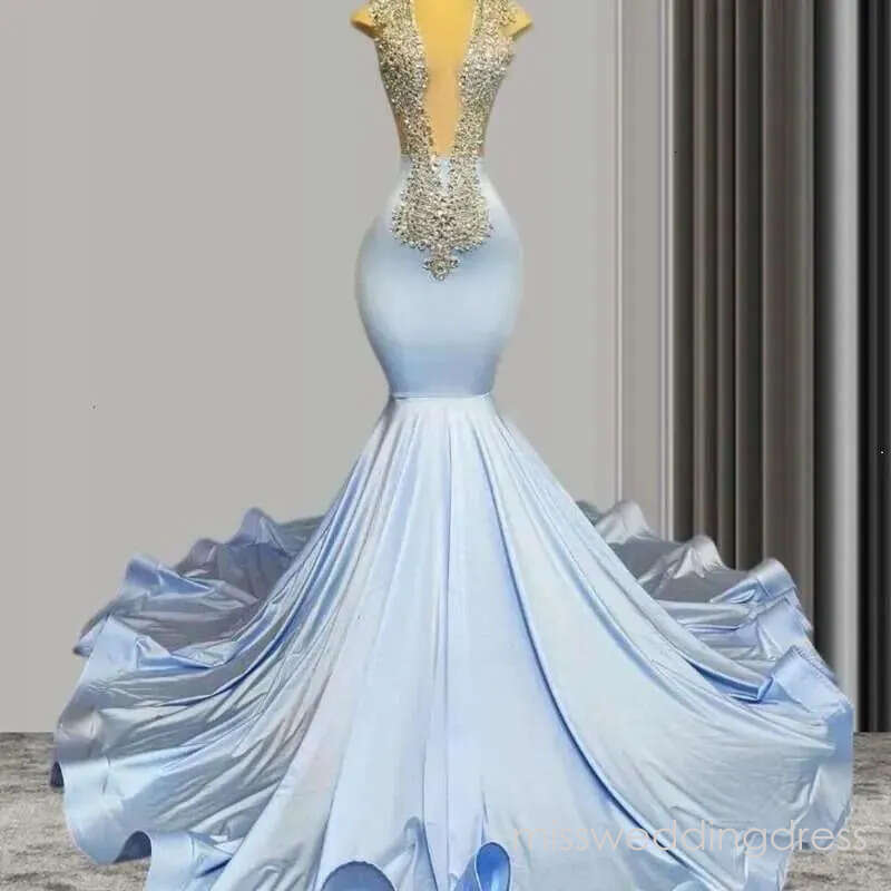 Elegant Light Blue Mermaid Prom Dresses With Silver Beaded Crystals Black Girls 2026 Plunging V Neck Sleeveless Long Evening Party Gowns Robe soiree d