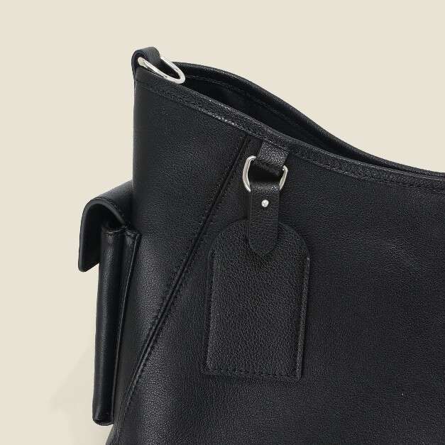 Luxury Shoulder Bags Totes Hobo Black Samurai Genuine Leather Women S High End Cowhide Tote Fashionable Commuting Large Capacity Chain Crossbody Bag S