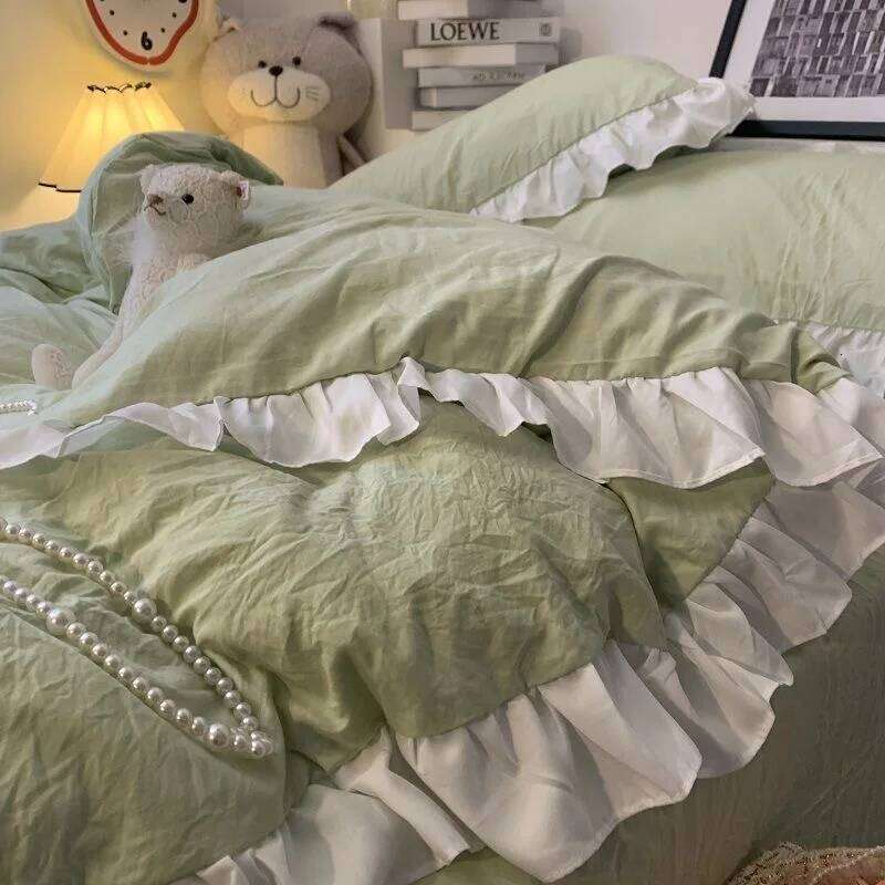 Y1 HomeBlue Four-piece Celebrity Princess Ruffled Quilt Cover Bed Skirt Style Solid Color Three-piece Bedding Set H260312