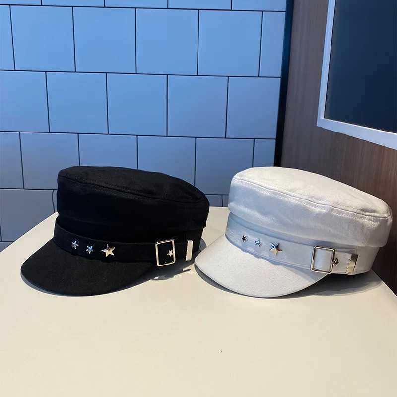 Womens Beret Black Star Hat Spring and Autumn Winter British Retro Fashion New Sea Military Style Korean Caps mother hats H260312 - view 4