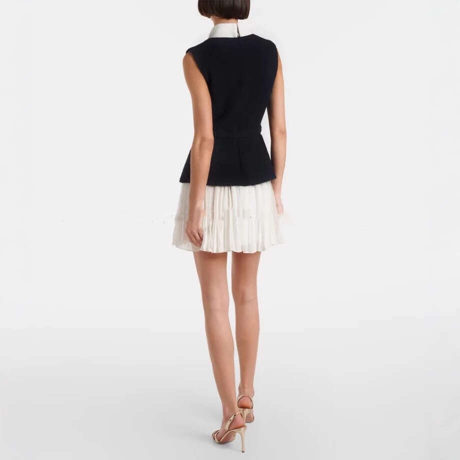 2026 Celebrity Same Style Fashion Design Lightweight Business Style Color blocked Sleeveless Artificial Two piece Set a18 Elegant Short Skirt