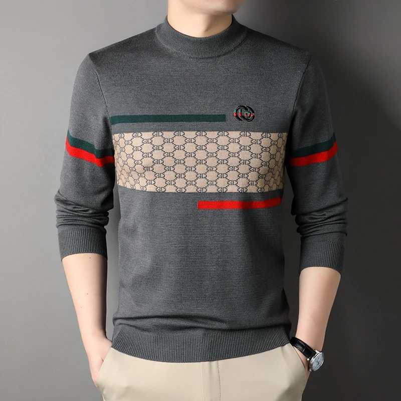 New Round Neck Slim Fit Mens Sweater for Autumn and Winter Korean Style Trendy and Casual Long Sleeved Knitted Base Sweater M260312