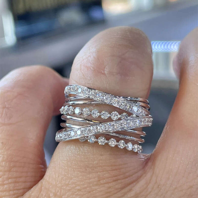 Designer Luxury Rings for Women Men New Zirconia Inlaid Chain Geometric Silver Diamond Light Luxury Cross Ring