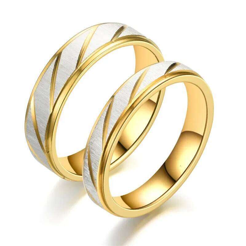 Fashion Gold Stripes Couple Rings 6mm 4mm Stainless Steel Contrast Color Jewelry Valentine's Day Gifts W260311