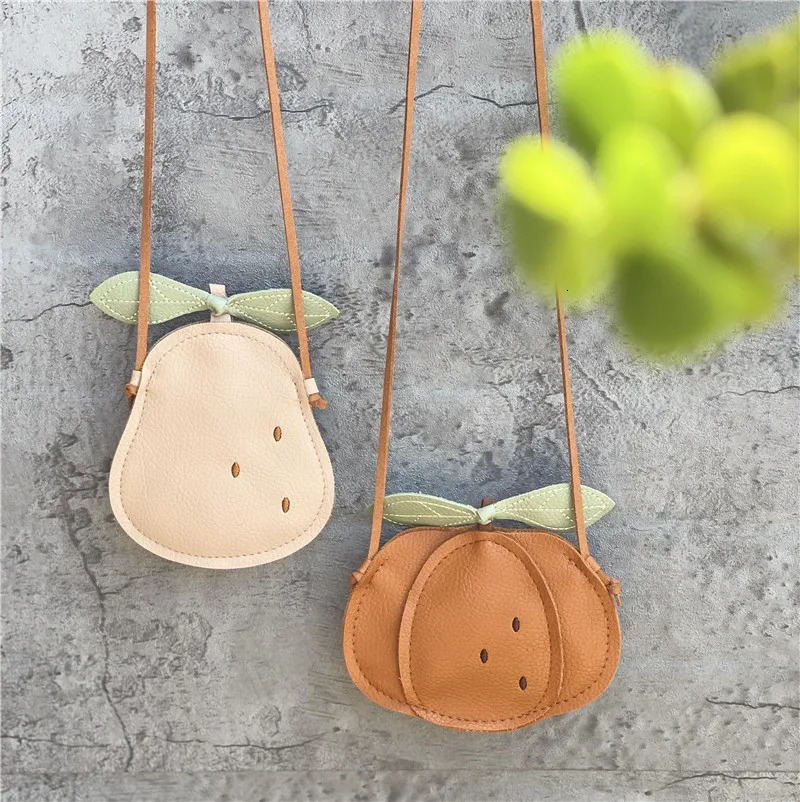 Childrens Crossbody Bags Harajuku Cartoon Animal Fruit Kawaii Sweet Coin Purses Mini Cute Fashionable Versatile 260311
