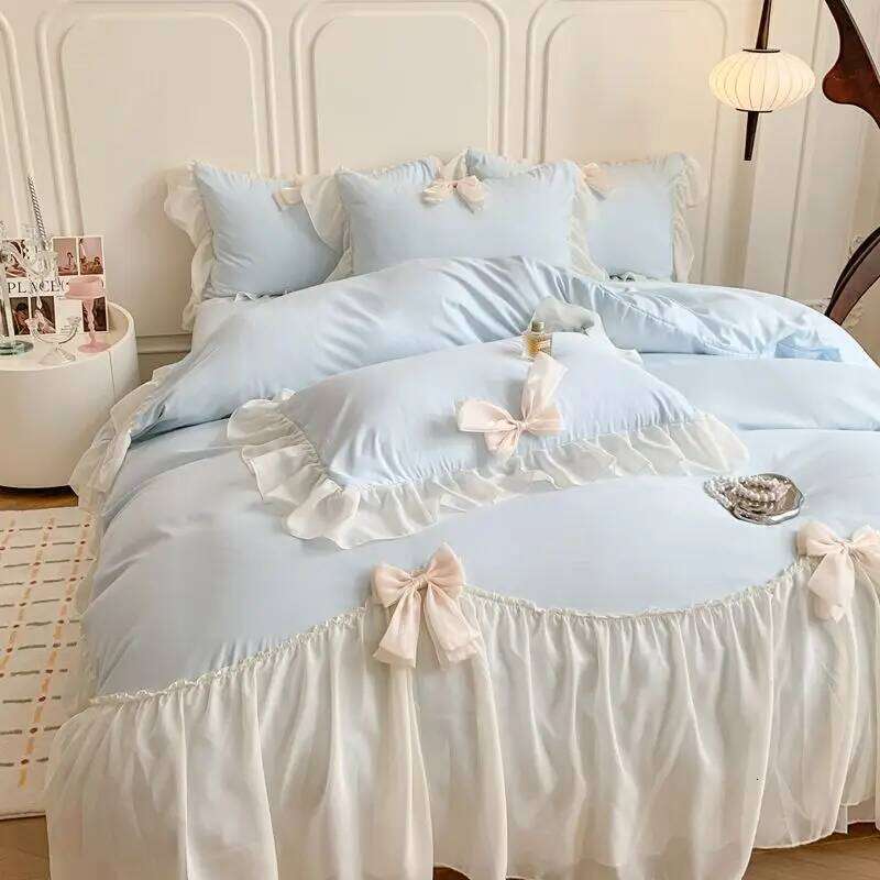 French Princess Style Bedding Sets Ruffle Lace Bow Quilt Romantic Bedclothes Decor Woman Girls Bedroom Duvet Cover 4pcs H260312