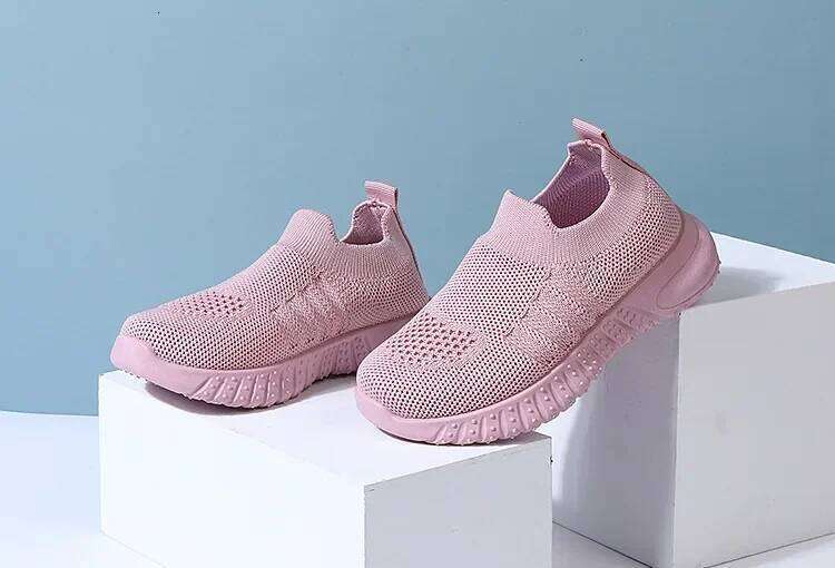 Solid Color Breathable Knitted Sports For Children Aged 1-8 Slip-on Casual Shoes Cross-border Explosion Style H260312