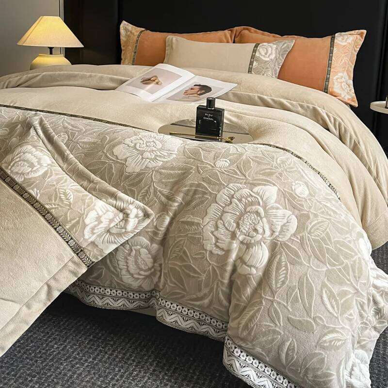 4Pcs Carved Milk Flowers Bedding Warm Thickened Winter Crystal Velvet Flannel Duvet Cover Set Bed Sheet Pillowcases H260312