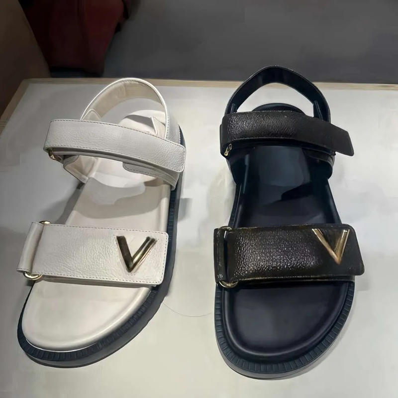 Designer Leather sandal womens and men slippers shoes beach thick soled brown golden black luxurious famous sandal summer clothing luxury 41-46 plus size sandale