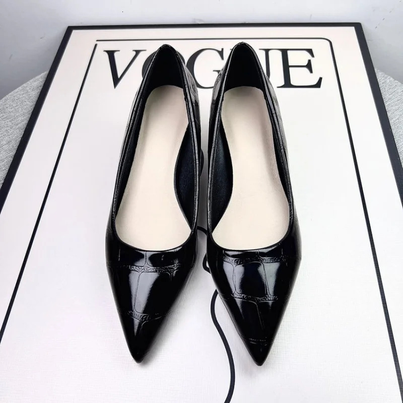 comfortable and versatile n ious light highend fashion matching with small skirt ladies single shoes 260306