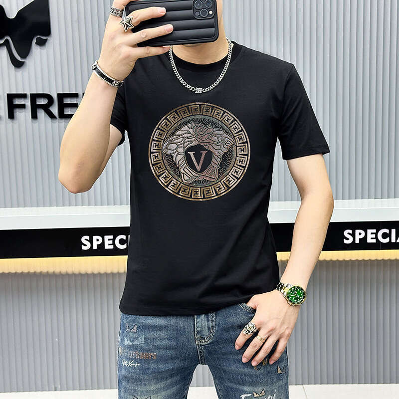 Fashion Simple Trendy Brand Slim Fit Round Neck Short Sleeve T-Shirt For Men 2025 Summer New Style Tee Shirt