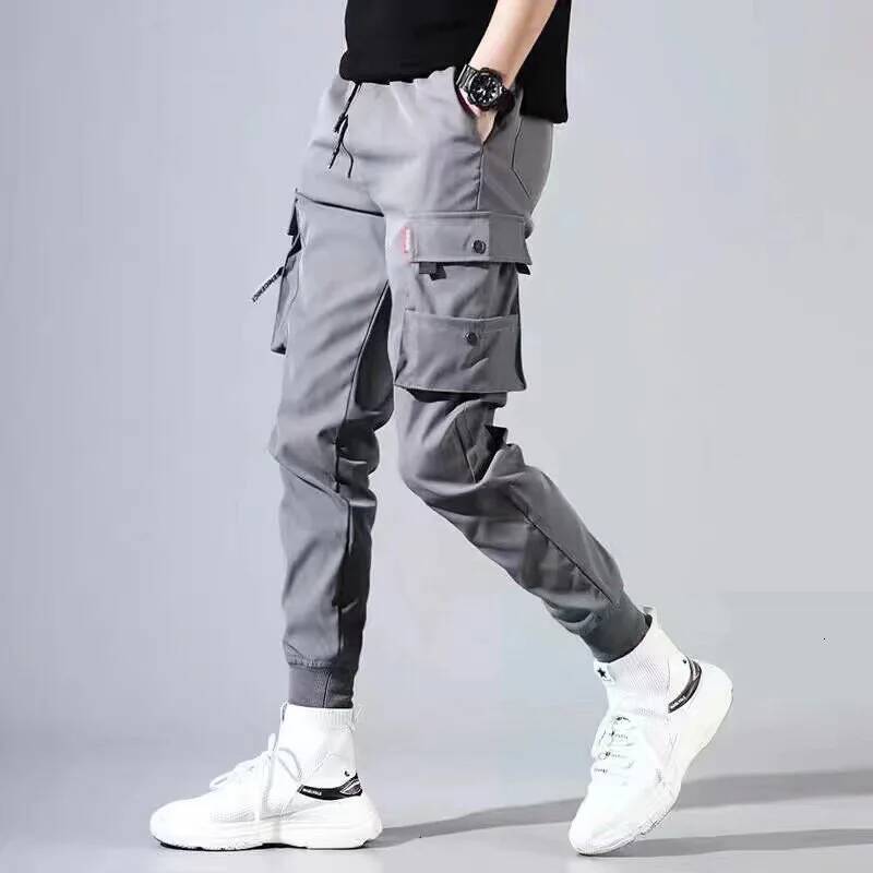 2026 New Trendy Solid Color Multi Flap Pocket Men's Cargo Loose Casual Outdoor Pants, Hombre Work Pants oversized