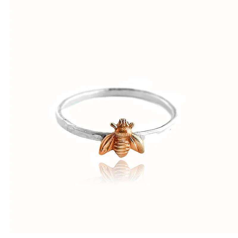 Huitan Dainty Bee Finger Ring All Match Trend Jewelry Lady Daily Wearable Delicate Design Insect Accessories for Women H260312