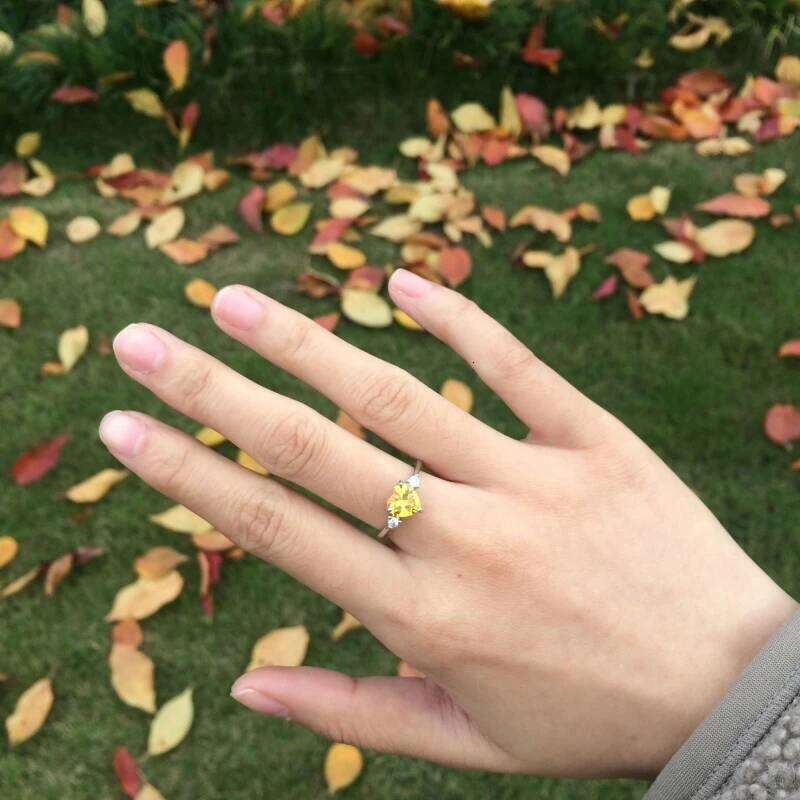 Huitan Mood Ring with ly Heart Design Brilliant CZ Prong Setting Silver Plated Best Christmas New Year Gift Rings for Women H260312