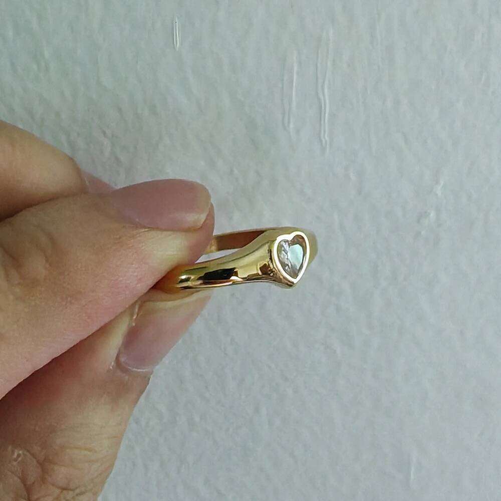 JHSL Simple Stainless Steel Heart Statement Rings for Women Gold Color Trendy Fashion Jewelry US Size 5 6 7 8 9 10 H260312
