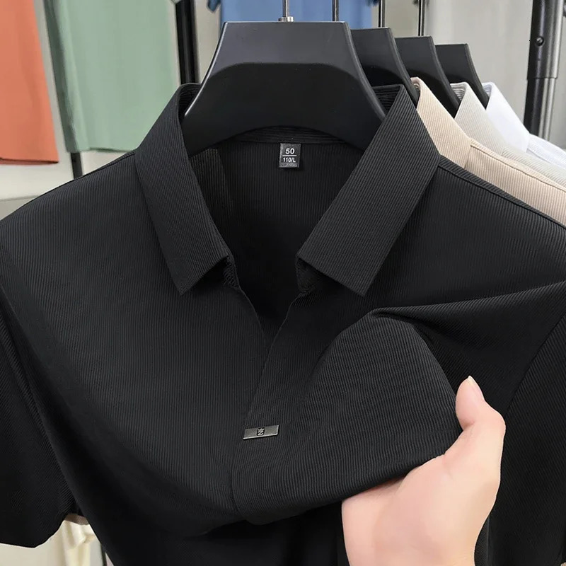 Mens Casual and Fashionable Solid Color Short Sleeved Polo Shirt Comfortable and Versatile Summer T-shirt 260311