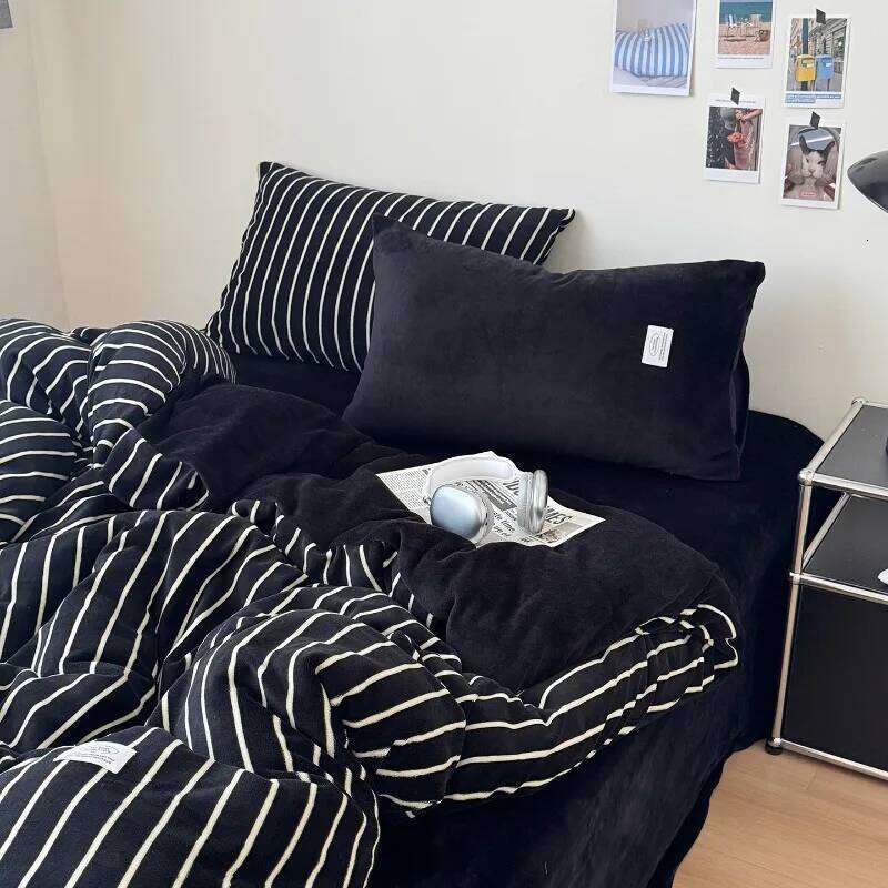 2025 new Korean version autumn and winter milk four-piece set thickened warm fleece bed sheet quilt cover dormitory H260312