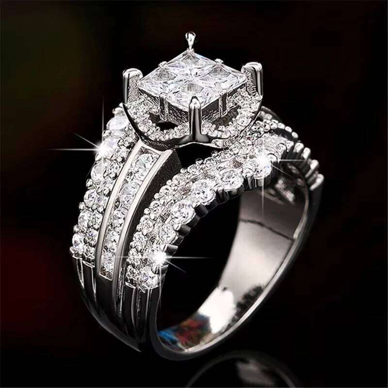 Huaya Womens Light Full Paved Bright Zirconia Exquisite Rings Wedding Party Gift Ring Accessories Trend H260312