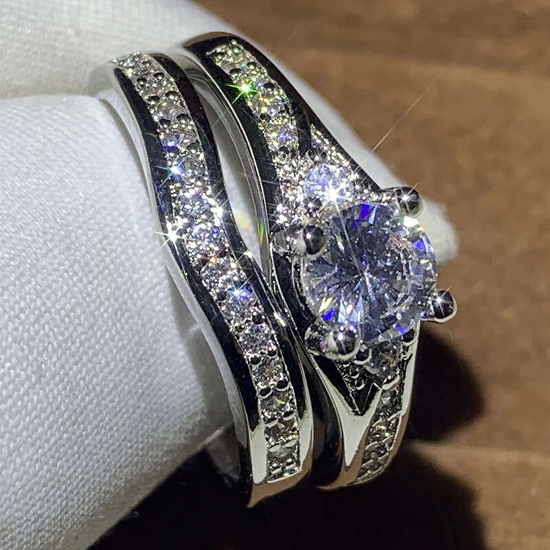 Fashion Luxury Wedding Ring Designer Band Ring for Women Men Elliptical Rings Zircon Inlay Copper with Silver Festival Proposal Gift