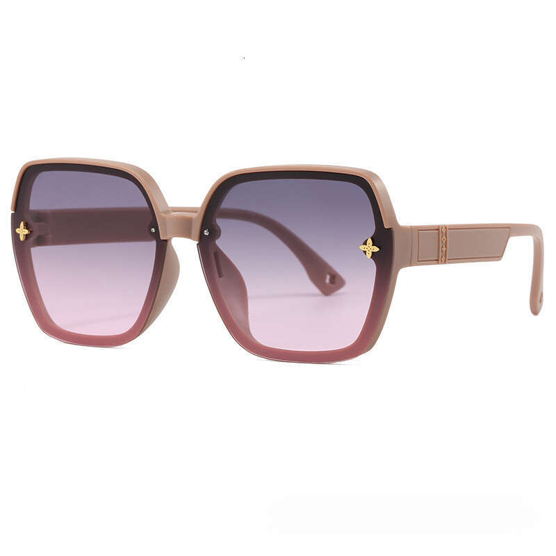 Luxury Sunglasses for Women Classic Trendy Popular Polygonal frame Tinted purple lenses Beach Vacation Sun Glasses Face Slimming Effect