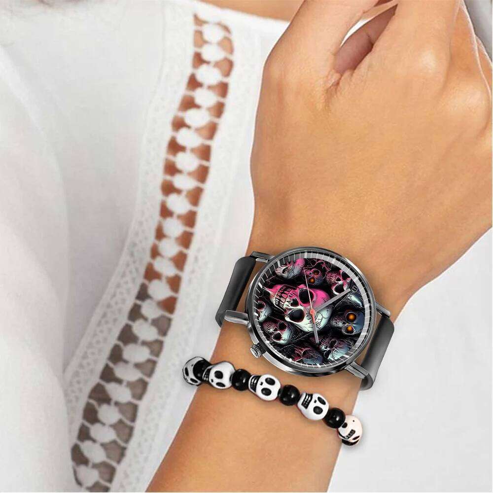 New Halloween Skull Design Quartz Fashion Black Silicone Bracelet Men And Women Clock Gift Watch