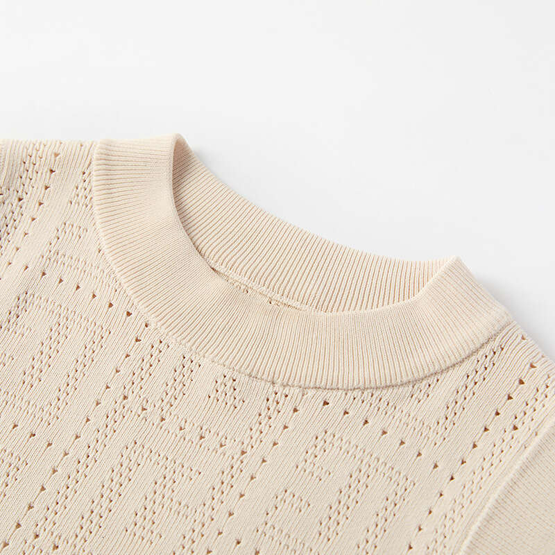 New Summer Women See-through Holes Geometrical Pattern Sleeveless Crop Top Slim Shorts 2PCS Knitted Sets Cool Fabric