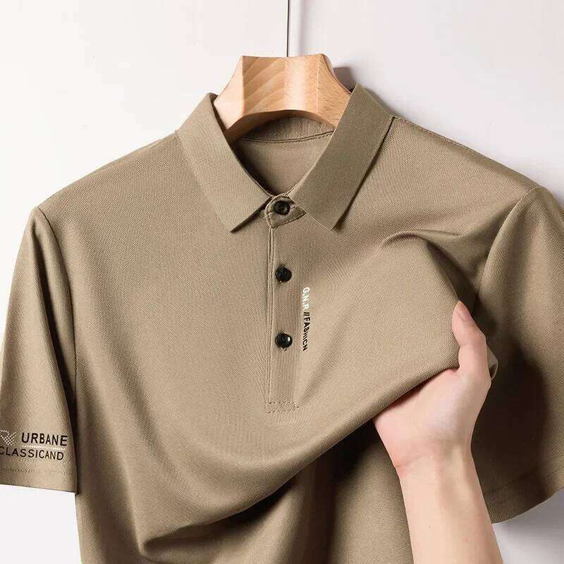 New Men's Business Casual Short Sleeved with Badge Solid Color Polo Shirt Fashionable Breathable Comfortable Versatile Top 26H0312