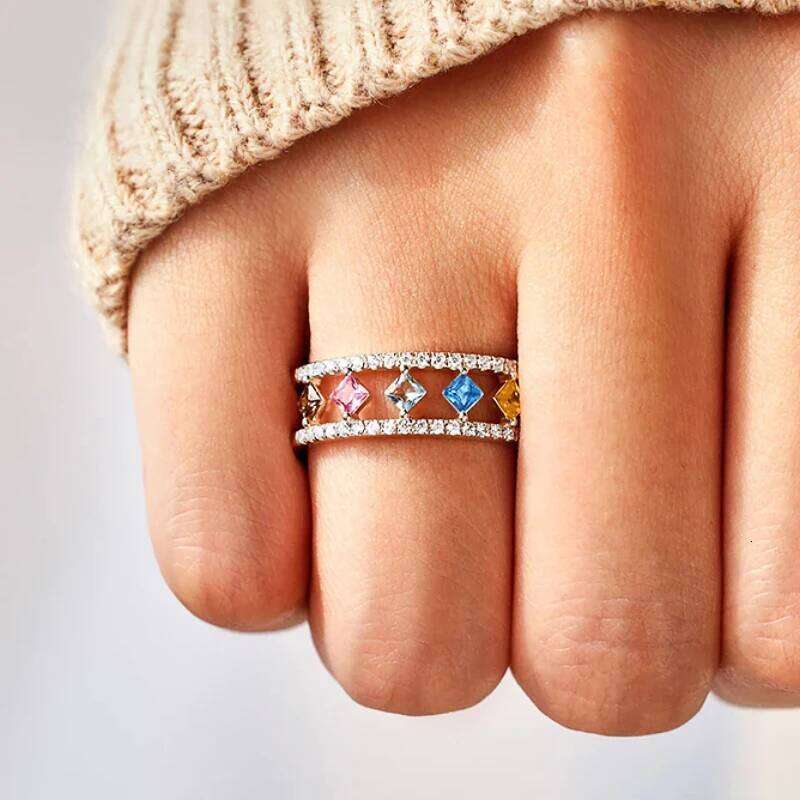 Huitan Colorful Princess CZ Women Rings Fashion Finger Jewelry Daily Silver Color Accessories for Engagement Party H260312