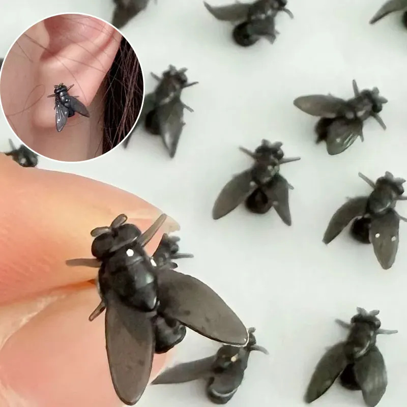 2pcs Funny Flies Studs Earrings Realistic Insects for Women Men Abstract Personalized Mini Fly Earring Party Jewelry 260309