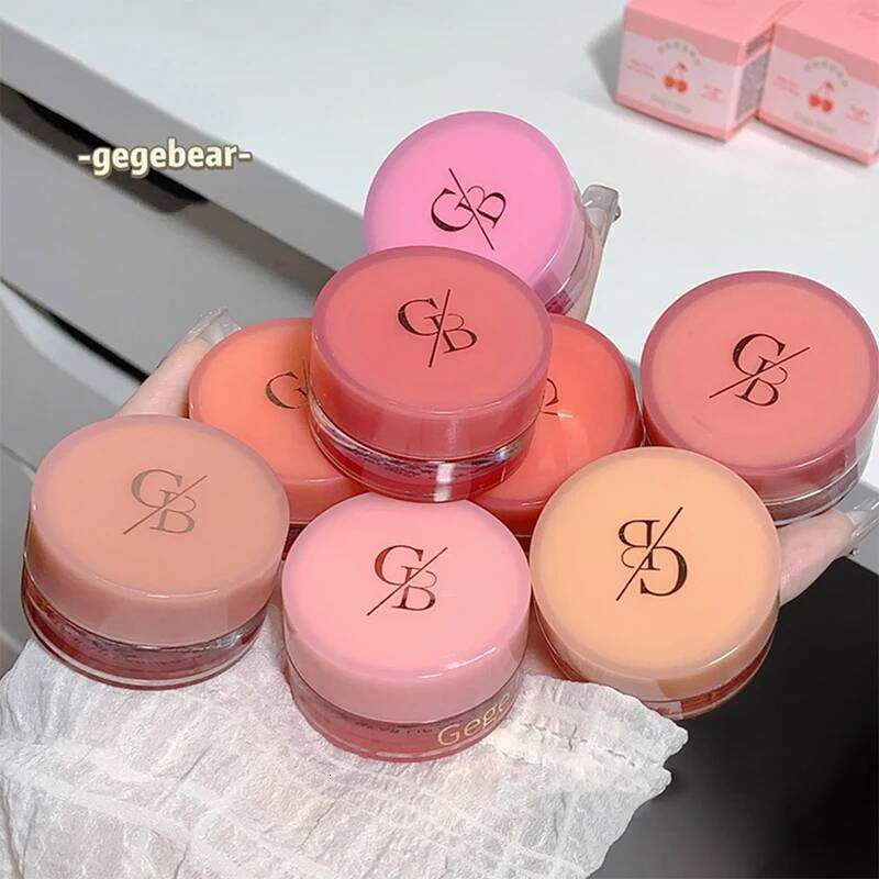 Gege bear Lip Gloss with canned Jam Moisturizes Moist and makes it hard stick to red lips W260311