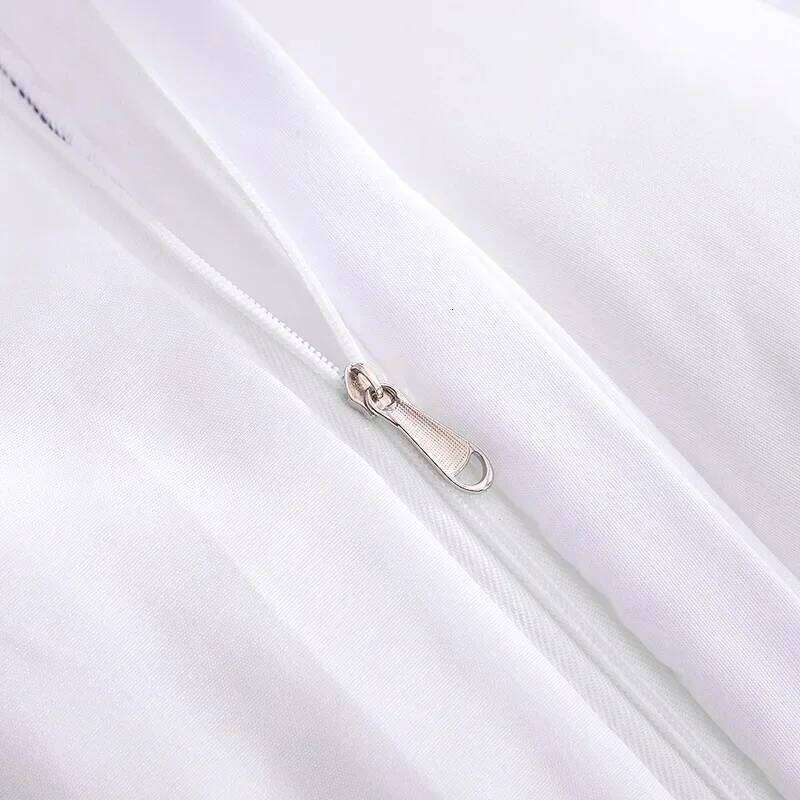 2025 Light Thick Brushed Sheets, Duvet Cover Set, Four Piece Bedding Set Bed Sheet, Fully Enclosed for Home Gift H260312