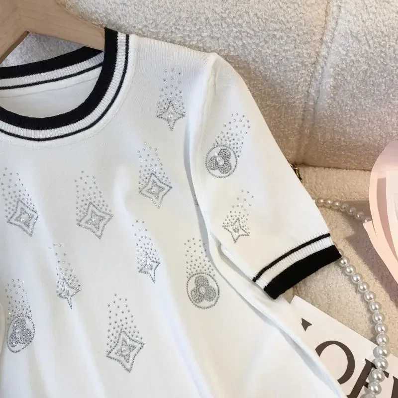 Fashion Diamond Knitted Shirts Women Summer Knit T-Shirts Short Sleeve Knitwear White Black Tops O-neck Thin Pullover NewT260312