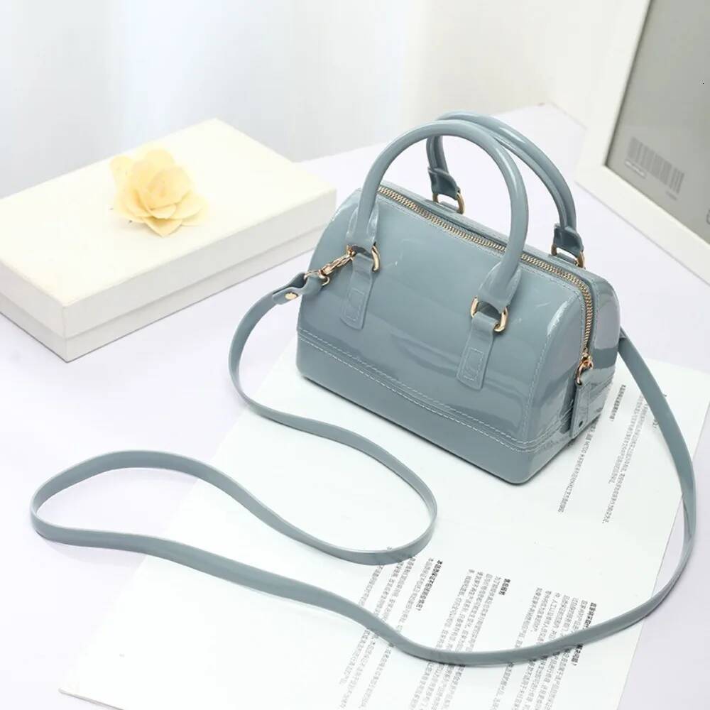 Portable PVC Jelly Crossbody Bags Waterproof Candy Transparent Shoulder Handbag Women's Bucket Bag