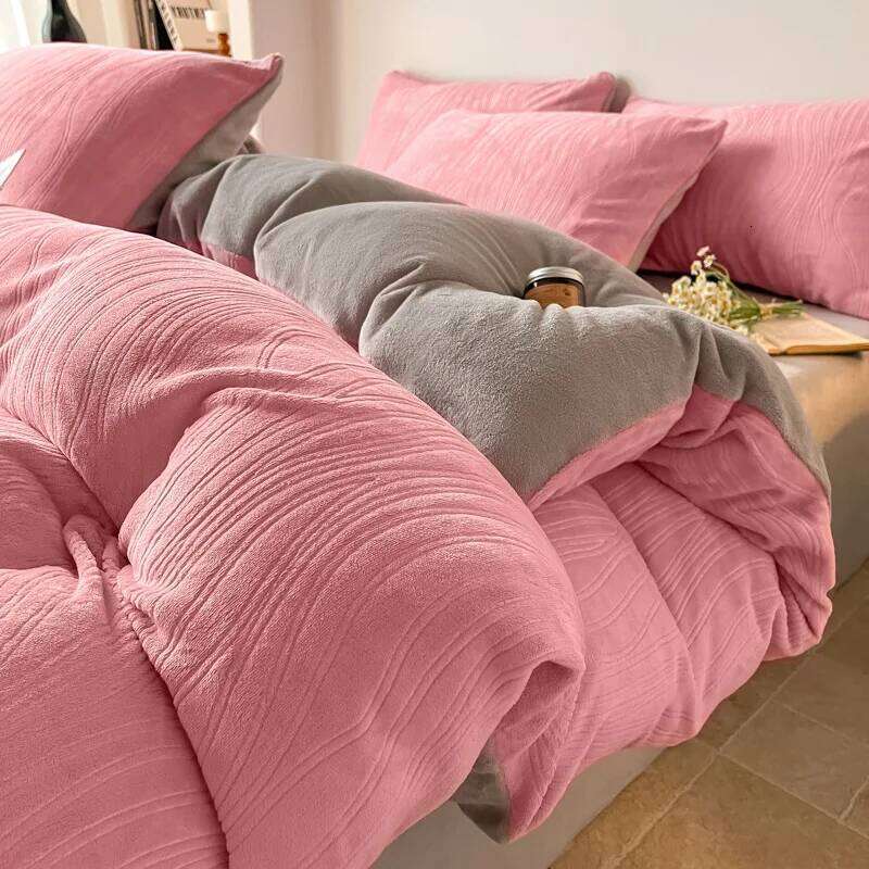 2025 new winter solid color comfortable four-piece set milk fleece carved quilt cover bedding thickened warming kit H260312
