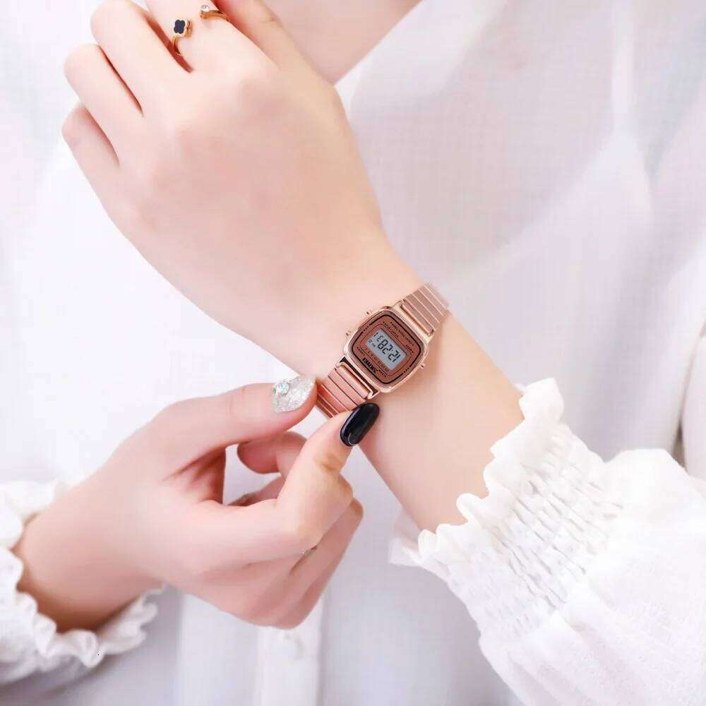 SKMEI 1901 Luxury Small Dial Digital Women Watch Ladies Calendar Waterproof Lady Sports Wristwatches Girl Clock 1252 Reloj Mujer