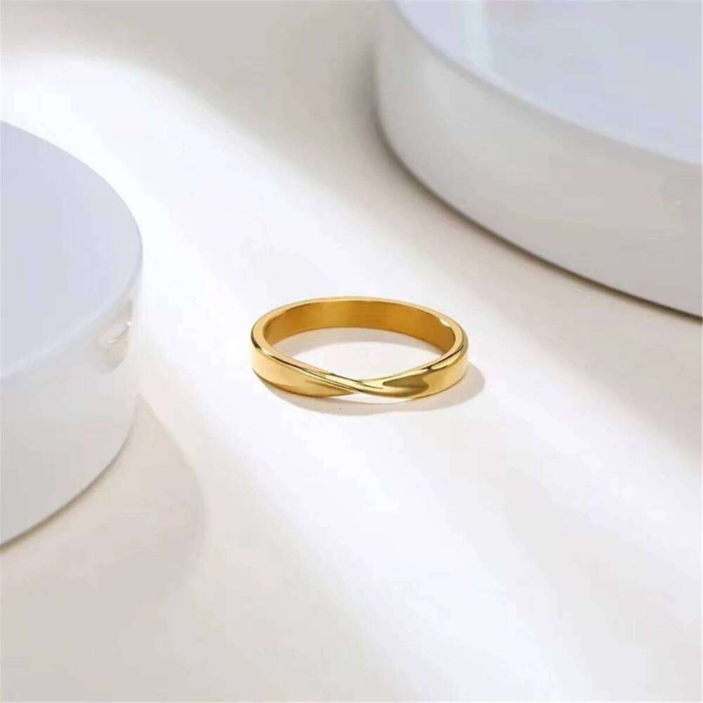 Thin 3mm Mobius Charm Stainless Steel Twist Wedding Ring for Women Infinite Gift H260312